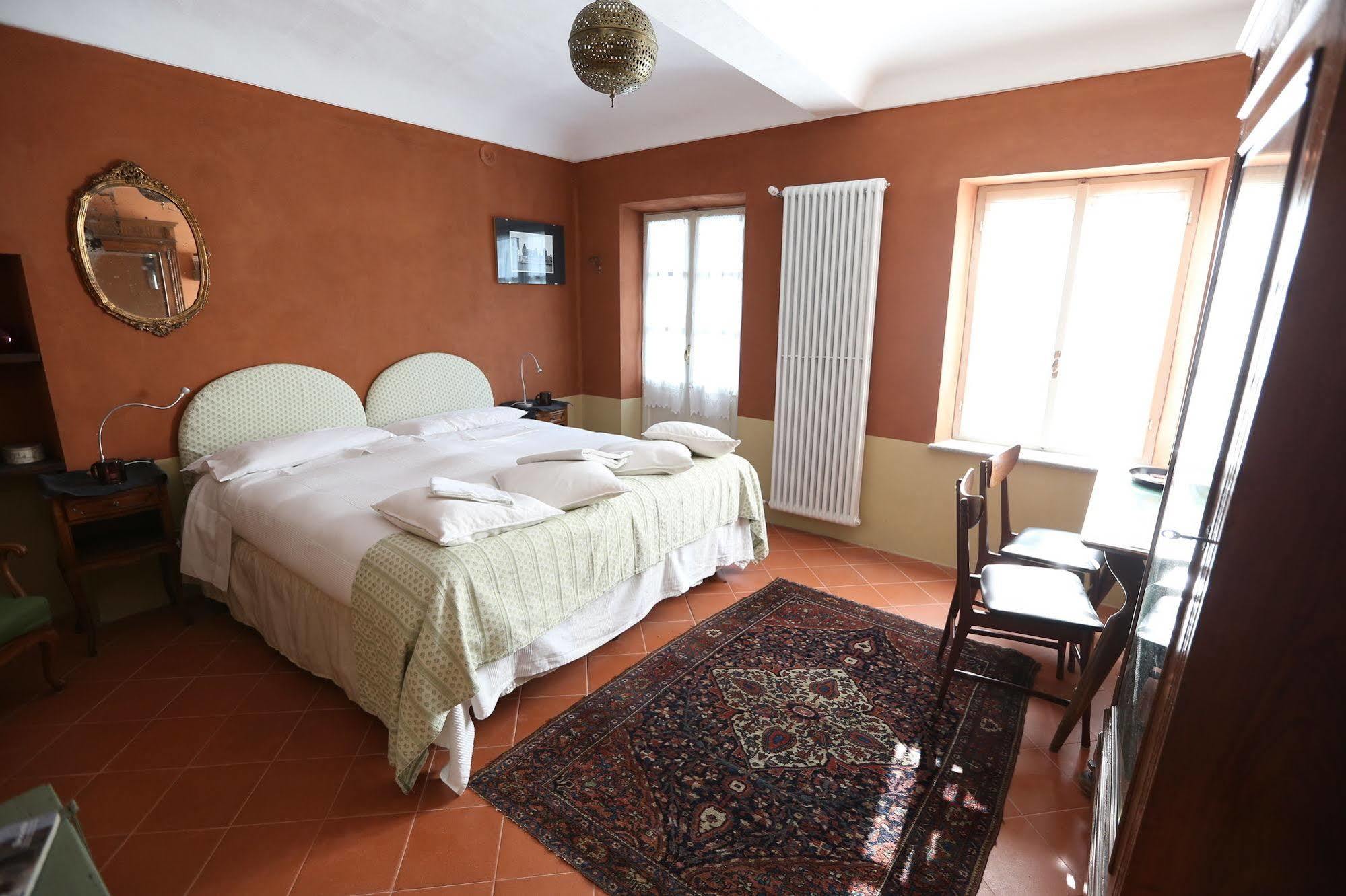 Sotto La Luna Bruna B&B Cocconato Exterior foto